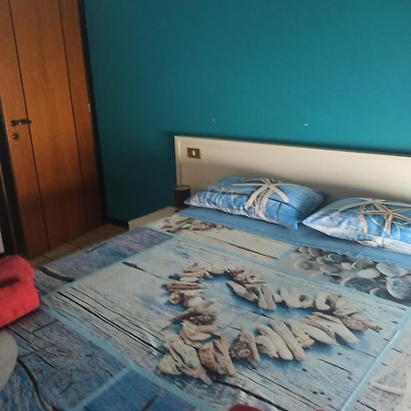 Albergo La Rovere Roverbella Bagian luar foto